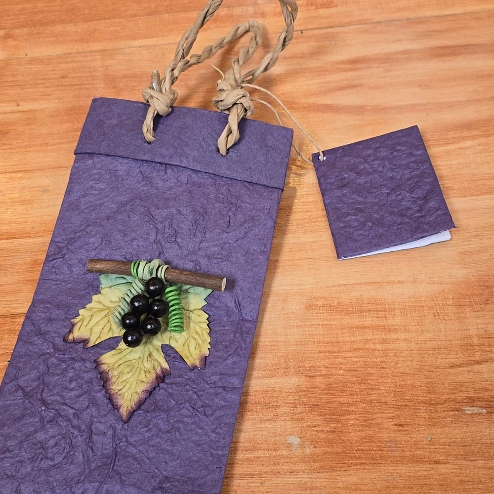 Purple and Green Wine Gift Bags and Stoppers New Without Tags